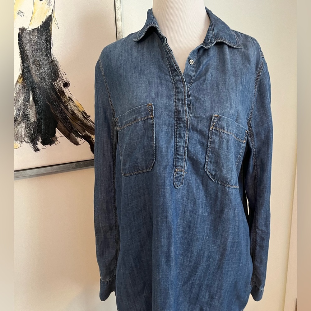Lou & Grey Partial Button Denim/Chambray Shirt Size Small